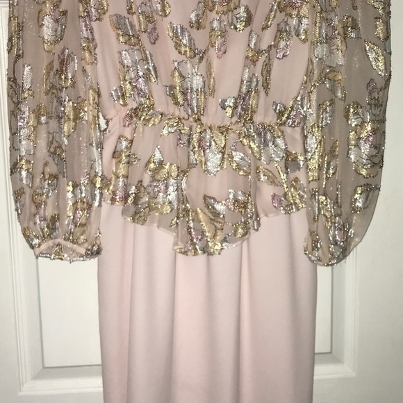 Vintage dress with metallic thread details - Picture 5 of 8